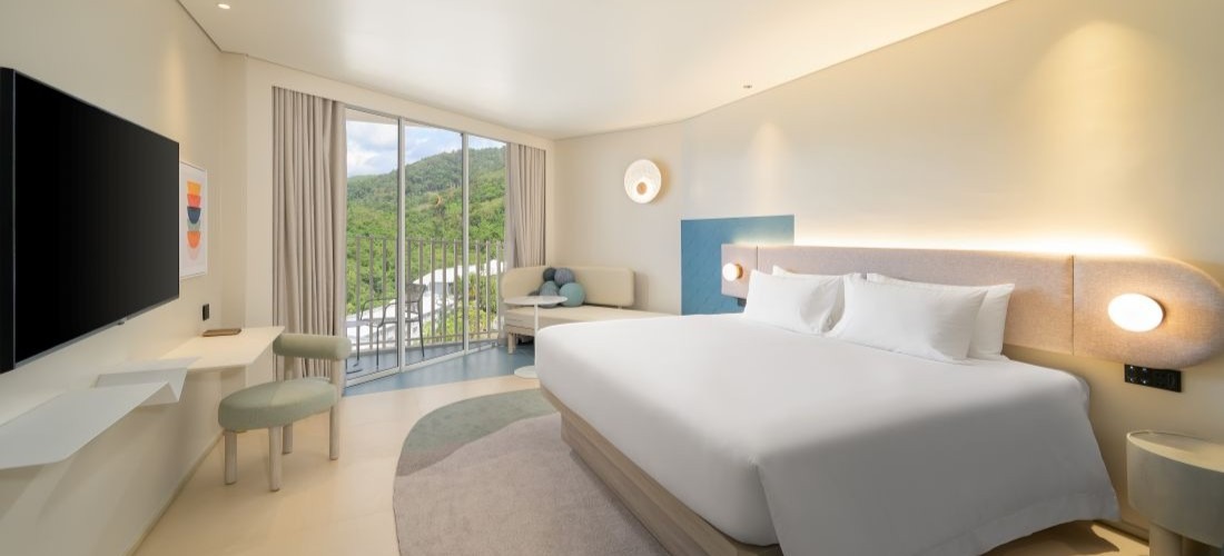 Phuket and Phi Phi Island Getaway